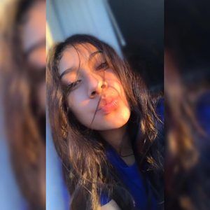 Meet your Posher, Yaneth